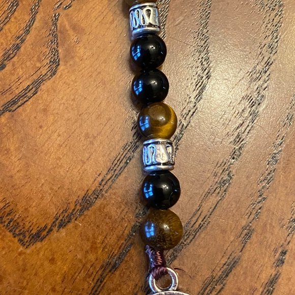 Stylish Handmade Beaded Necklace - Picture 7 of 11